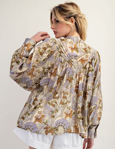 Back of floral blouse 