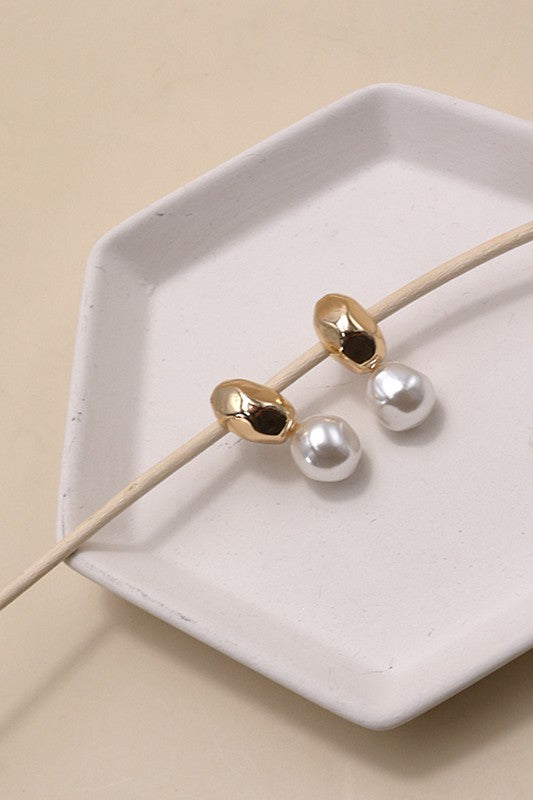 Abstract Pearl Drop Earring